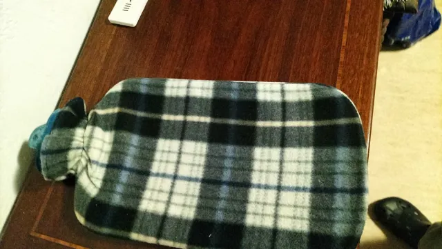 Bolsa de agua caliente 3L, funda polar