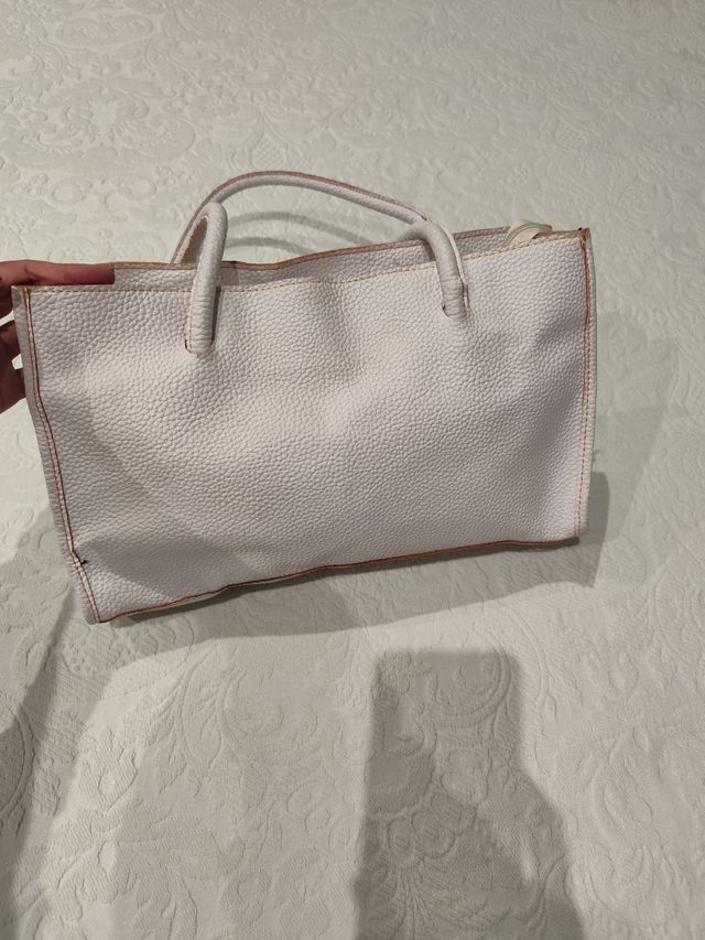 Bolso de piel blanco
