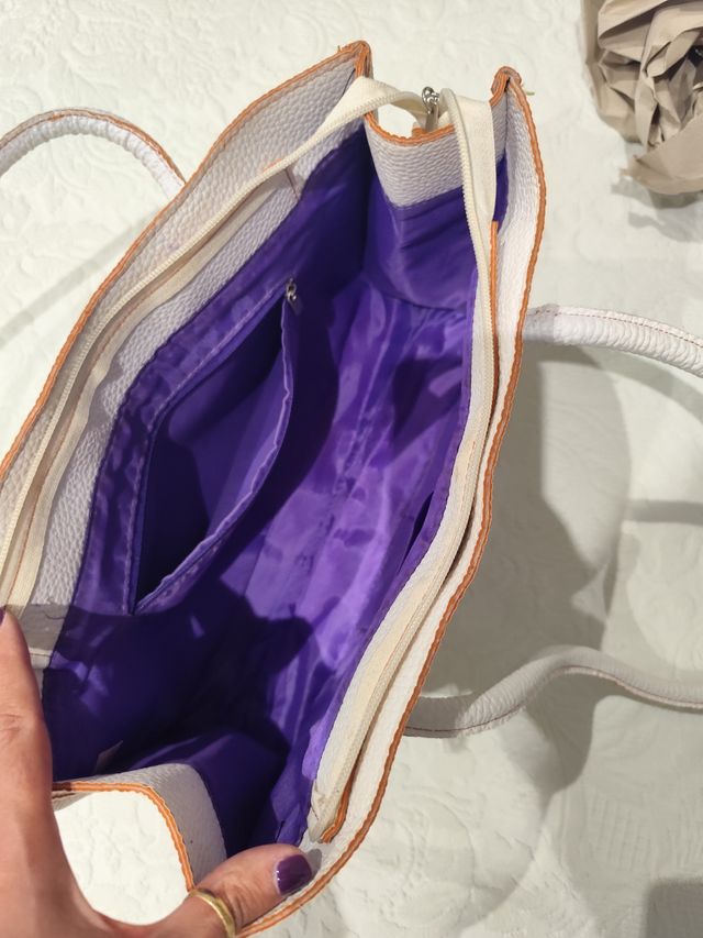 Bolso de piel blanco