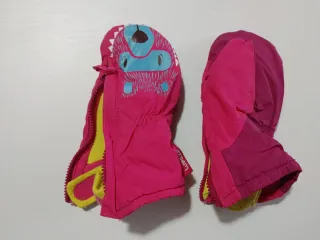 Manoplas infantiles con diseño de Erizo