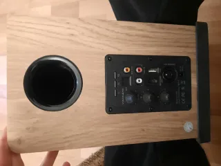 Altavoces VULKKANO Marrones