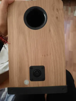 Altavoces VULKKANO Marrones