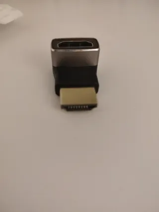 Adaptador HDMI en ángulo