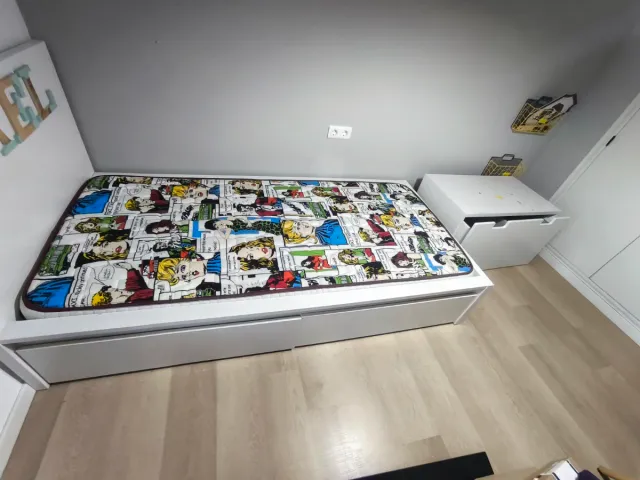 Cama MALM IKEA Blanca con 2 Cajones