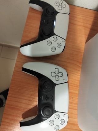 Consola Sony PS5 Blanca Vendo PlayStation 5 DigDi