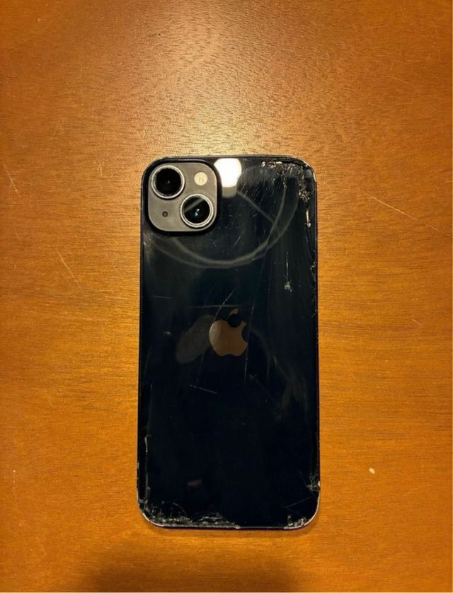 iPhone 14 Plus Apple