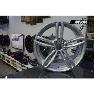 Juego de 4 Llantas 18 Avus M Silver AV01