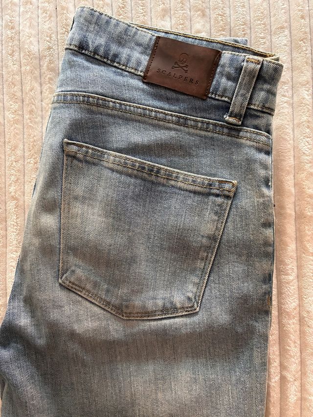 Pantalón Vaquero Celeste Scalpers Talla 42