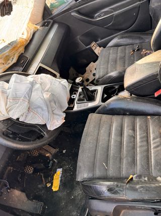 Passat B6 Interior Desmontado