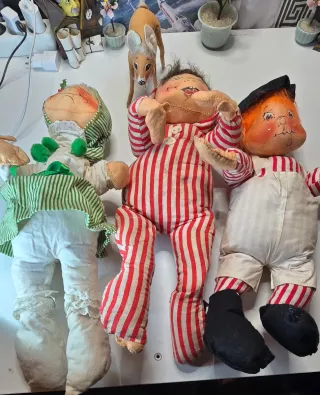 Muñecos vintage de tela