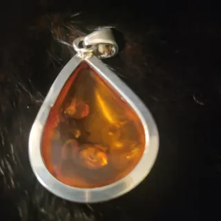 Colgante de ámbar autentico