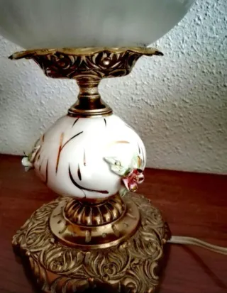 Coppia di antiche lampade da tavolo