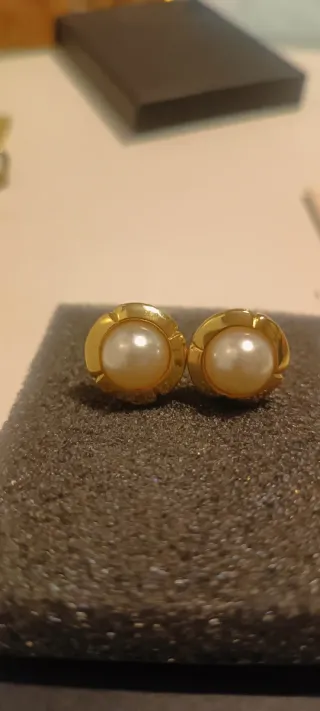 Pendientes perla media chapado oro