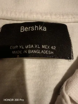 Polo blanco estampado calaveras y rosas Talla XL