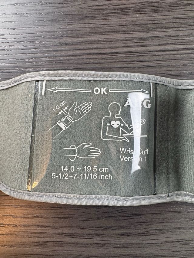 Tensiómetro de muñeca AEG BMG 5610