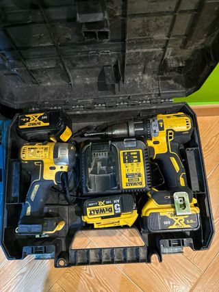 Dewalt Taladro y Atornillador con Baterías
