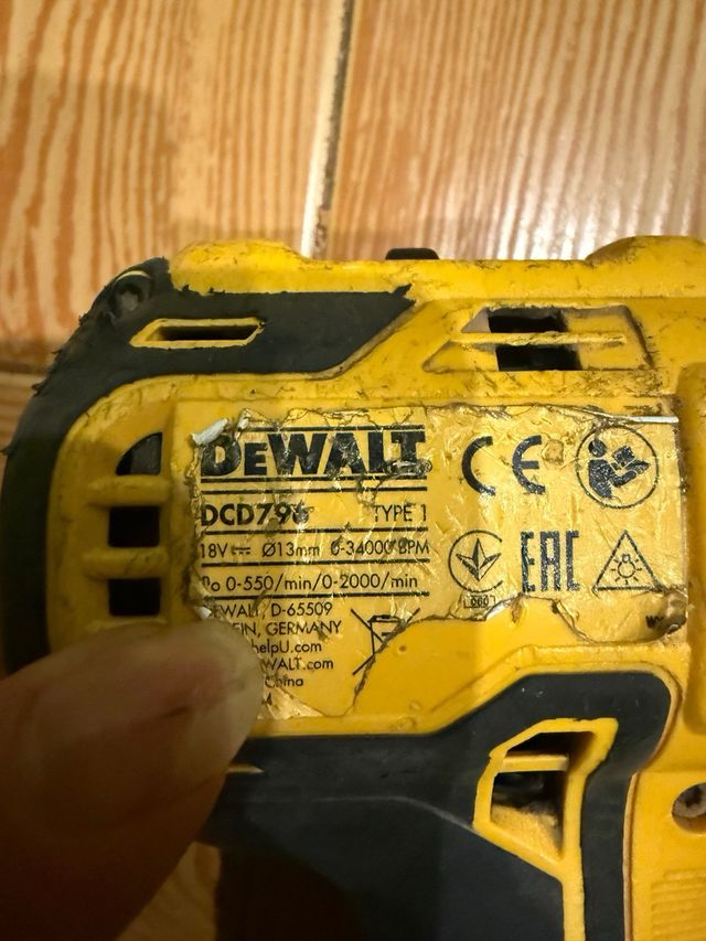 Dewalt Taladro y Atornillador con Baterías