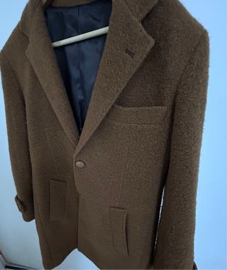 Abrigo marrón de lana . Marca italiana