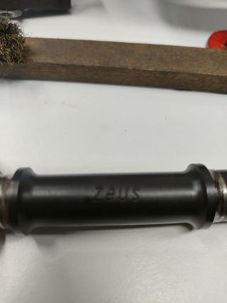 Zeus Grand Prix 1982 - superviviente todo Zeus