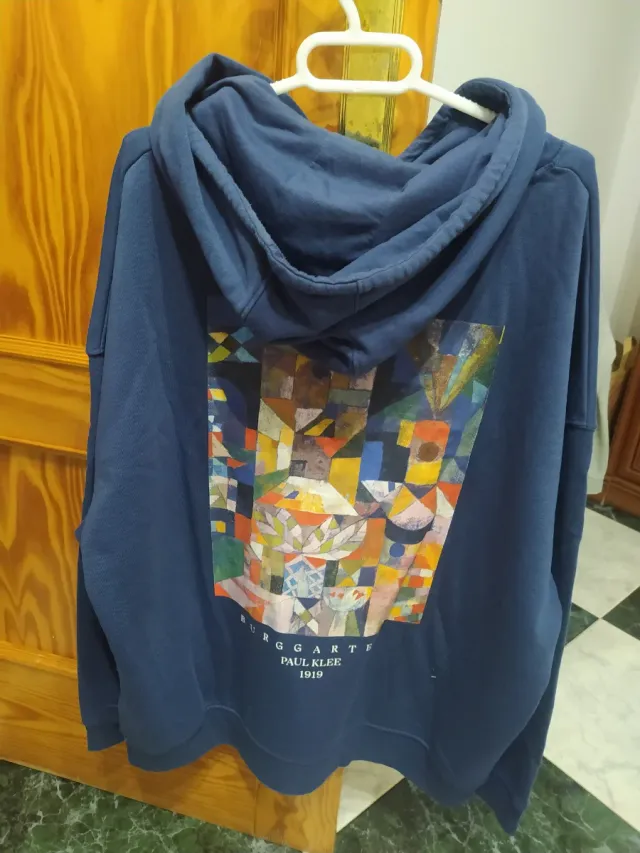 Sudadera Azul con Estampado Paul Klee