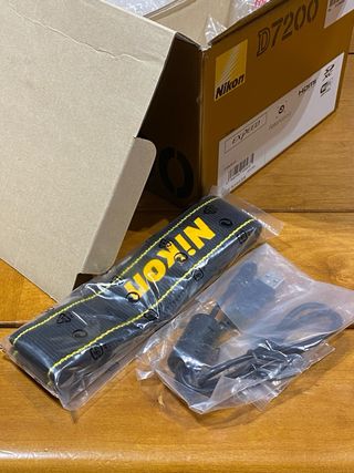 Nikon D7200 Cámara Réflex Digital con grip