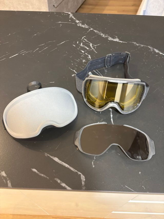 Esquí Casco Uvex, Guantes Reusch, Gafas Wedze