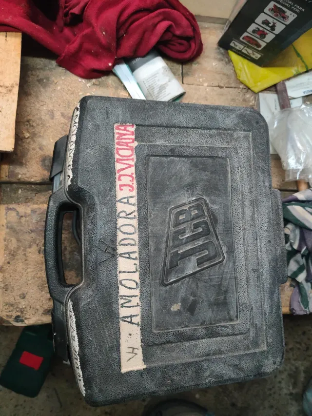 Amoladora Bosch GWS 700 Profesional