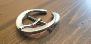 6 fibbie per cintura in metallo argentato