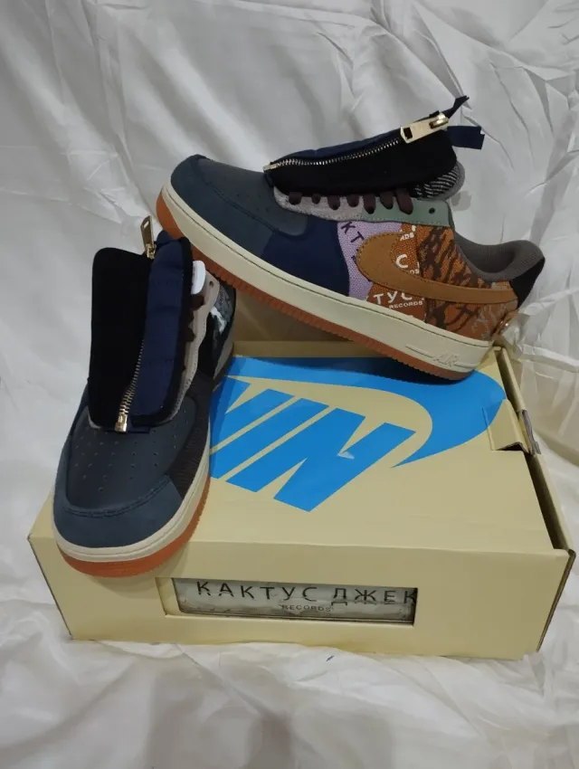 Nike Air Force 1 Talla 43 Multicolor