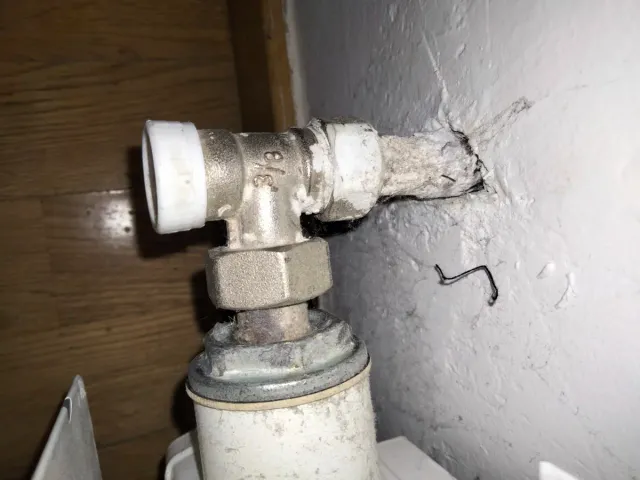 Fontanero calefactor