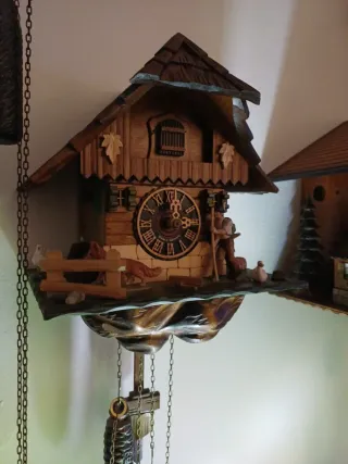 Orologio a cucù in legno