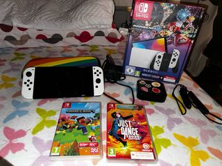 Nintendo Switch OLED Bianca + Giochi