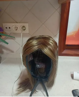 Peluca sintética mujer castaña