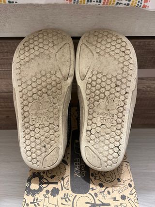 Zapato Feroz Rocker Negras Talla 33