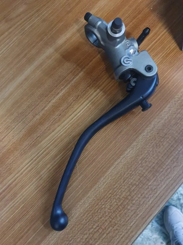 Bomba de Freno Brembo Radial