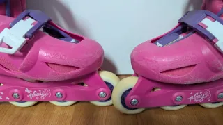 Patines en línea Oxelo con protecciones rosas/mora