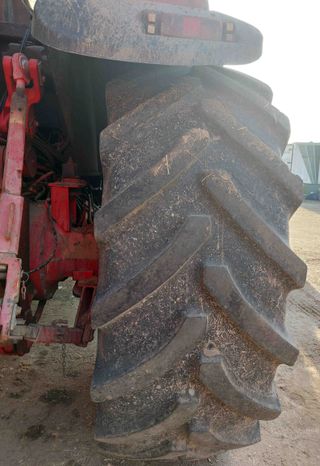 Mc Cormick MTX 175 y Tenias Te40.