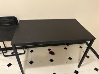 mesa de madera negra de 70 cm