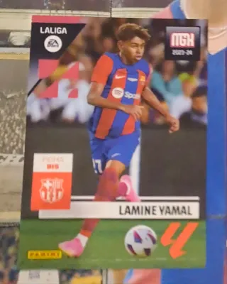 5° LOTE LAMINE YAMAL .ROOKIE OFERTA