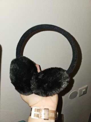 Paraorecchi Invernali Neri Caldi e Morbidi