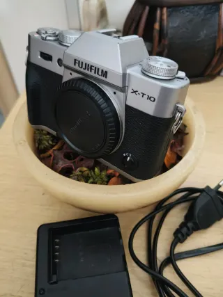 Fujifilm X-T10 corpo macchina argento