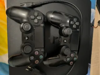 Consola Sony PS4 Negra