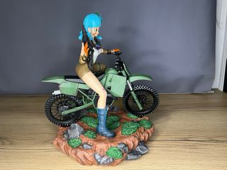 Figura Dragon Ball Bulma Motociclista