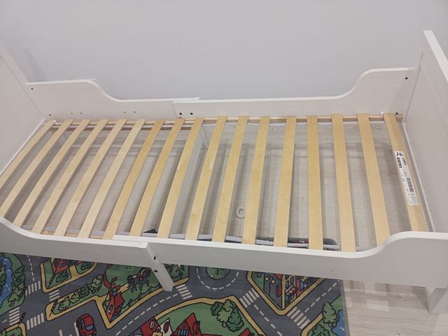 Cama extensible blanca IKEA SUNDVIK