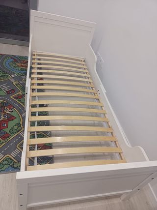 Cama extensible blanca IKEA SUNDVIK