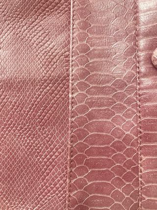 Falda rosa efecto piel serpiente Talla XS