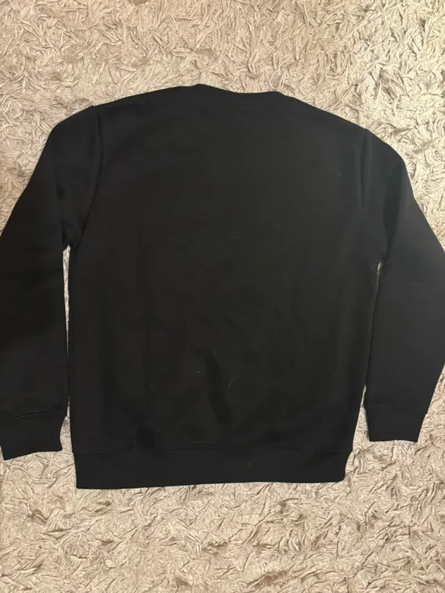 Sudadera negra talla M