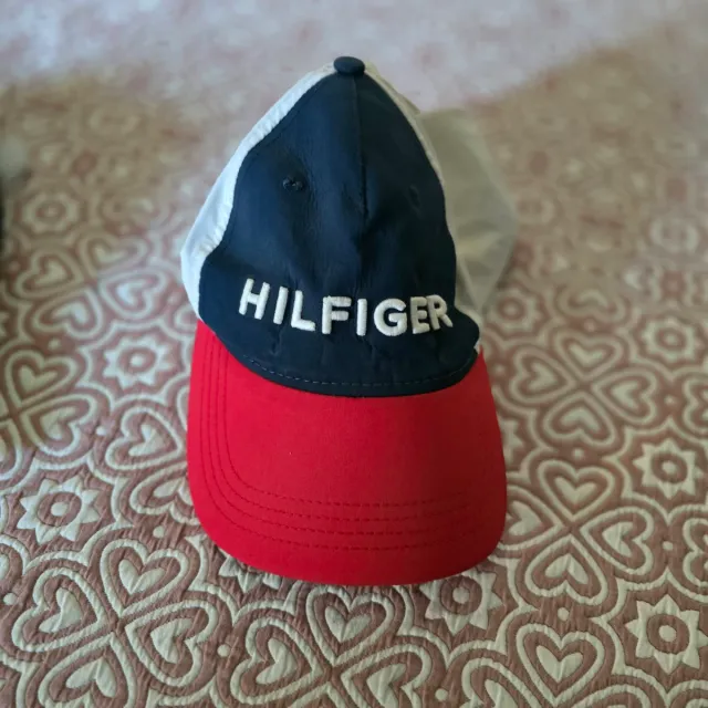 Gorra Tommy Hilfiger Azul, Roja y Blanca