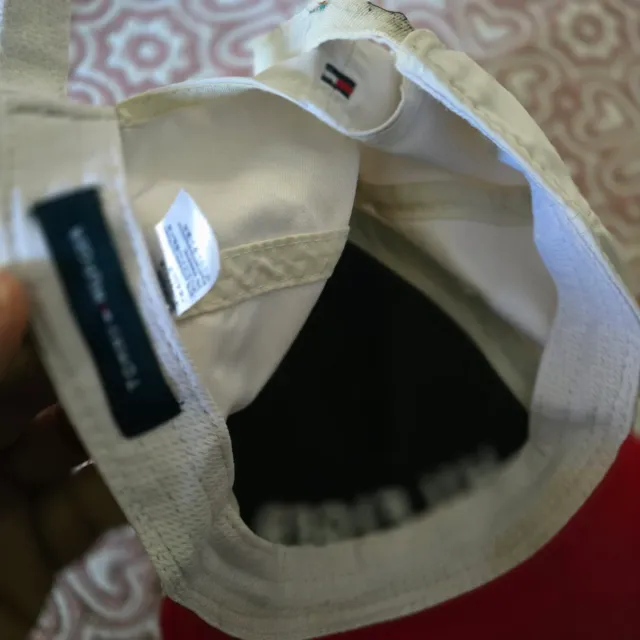 Gorra Tommy Hilfiger Azul, Roja y Blanca