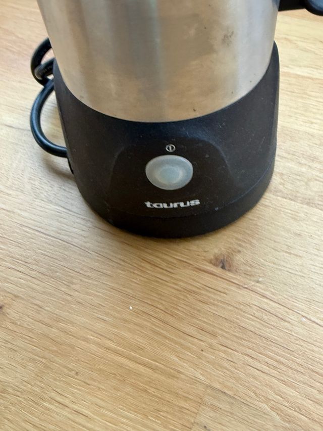 Espumador de leche Taurus Livenza